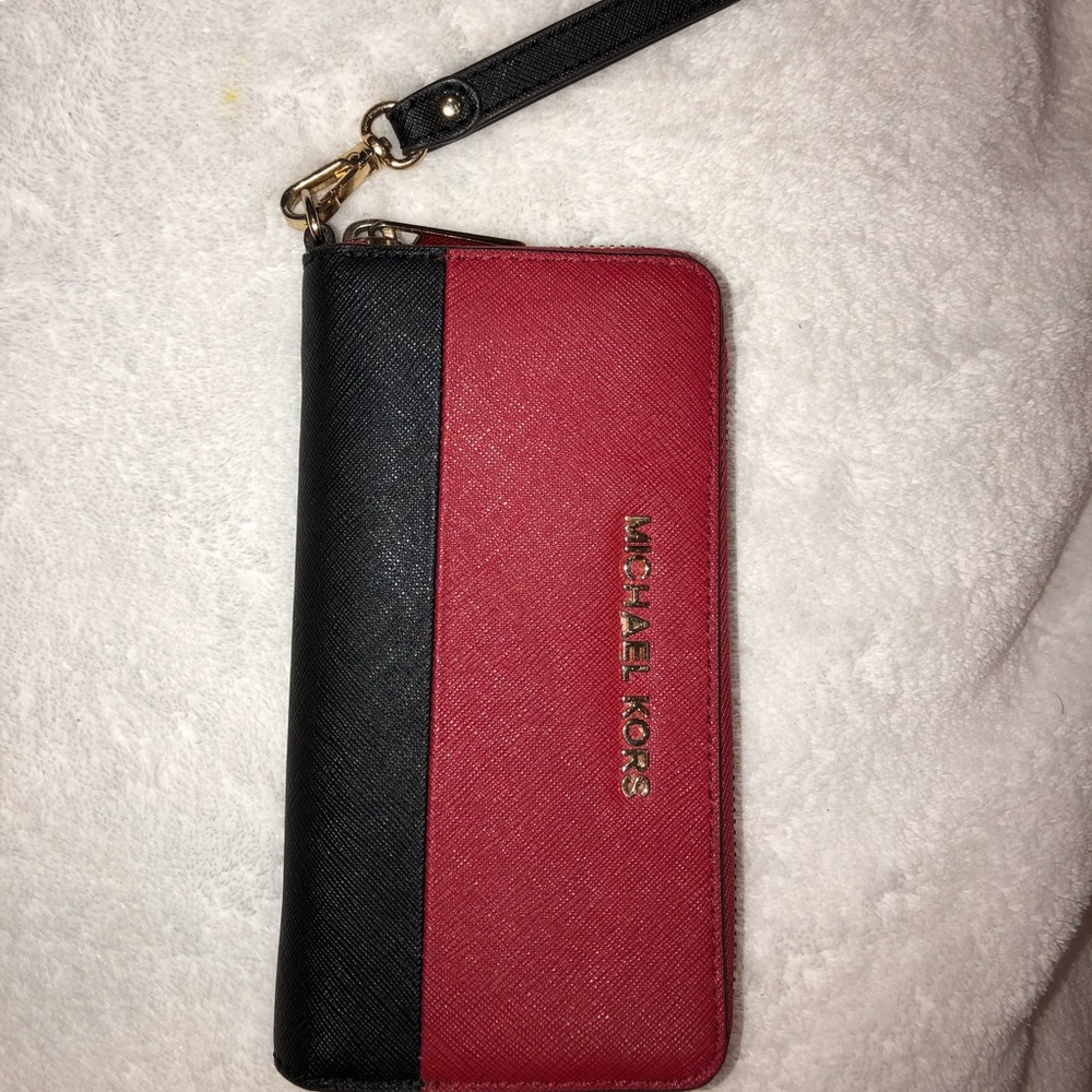 Michael Kors wallet